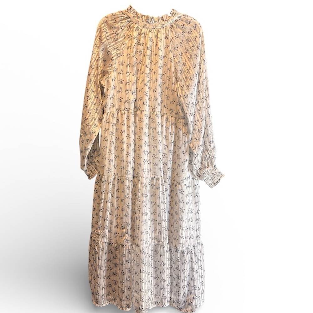 Motherhood Maternity White and Black Floral Long Sleeve Maxi Maternity Dress - Picture 6 of 11